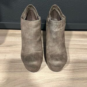 Aldo | Shoes | Black Platform Wedges Size 8 Brown